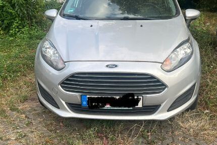 Ford Fiesta 271.111 km 2.900 &euro; Stadecken-Elsheim 55271