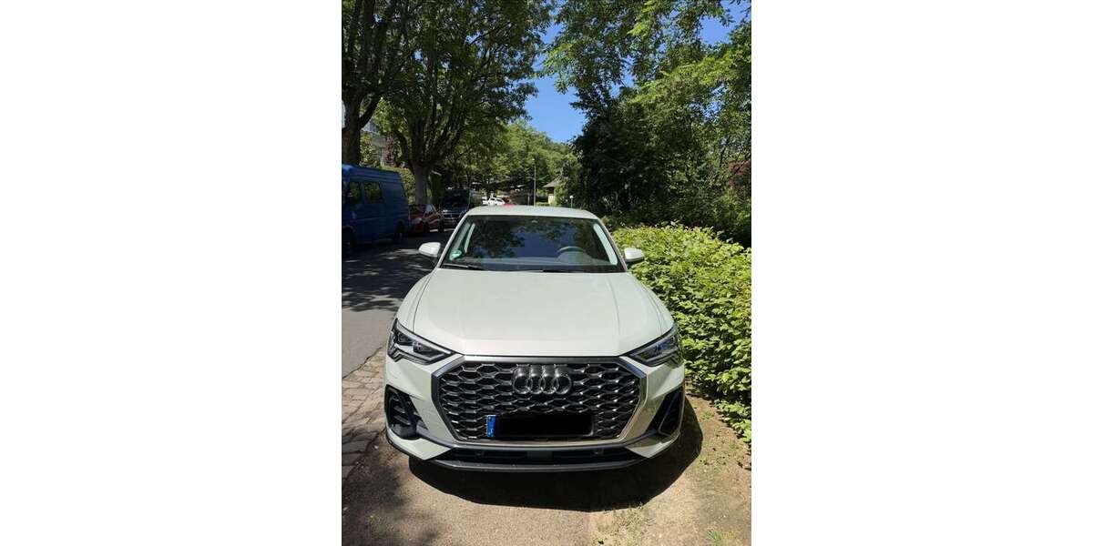 Audi Q3 19.014 km 37.450 &euro; Wiesbaden, Landeshauptstadt 65193