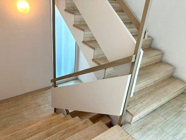 Etagenwohnung Wiesbaden Nordost - 4 Zimmer, 126 m&sup2;, 1.950&euro; | Angebot:25425582