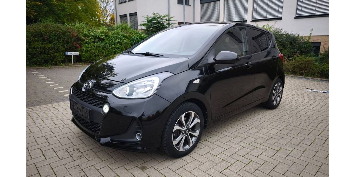 Hyundai i10 38.000 km 10.900 &euro; Nauheim 65469