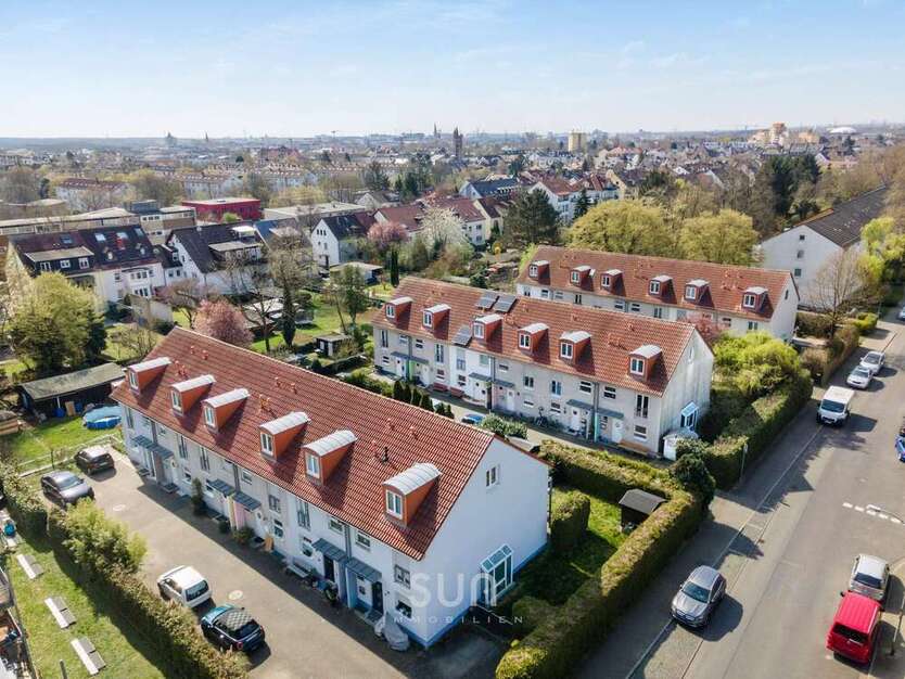 Haus zum Kaufen in Frankfurt am Main 835.000 € 145 m²