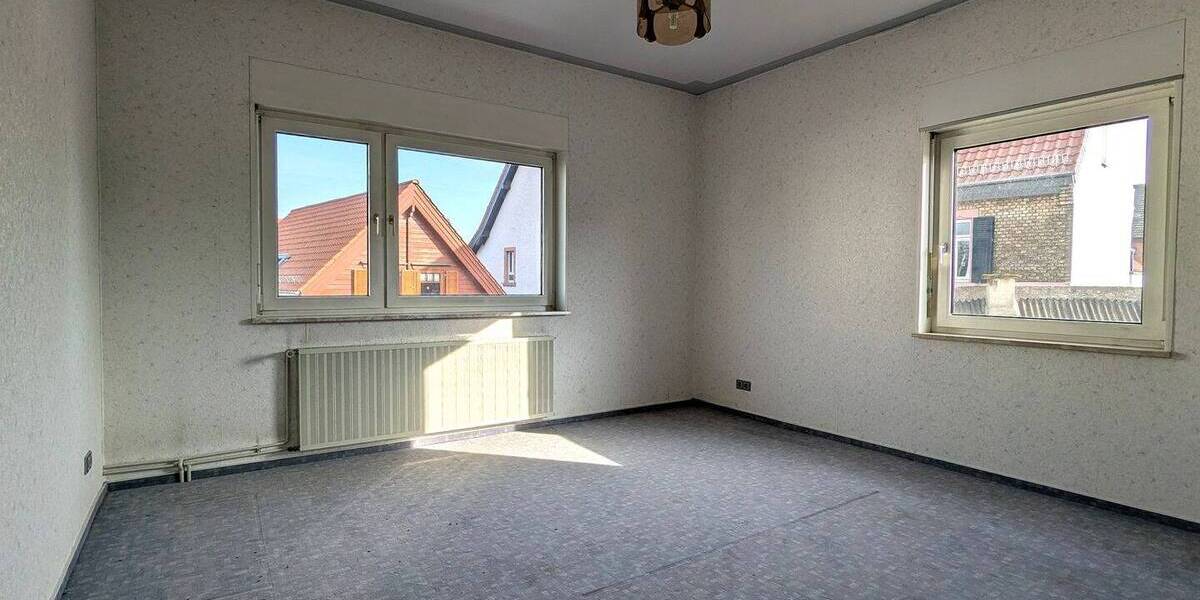Einfamilienhaus Bischofsheim - 7 Zimmer, 139 m&sup2;, 495.000&euro; | Angebot:26858581