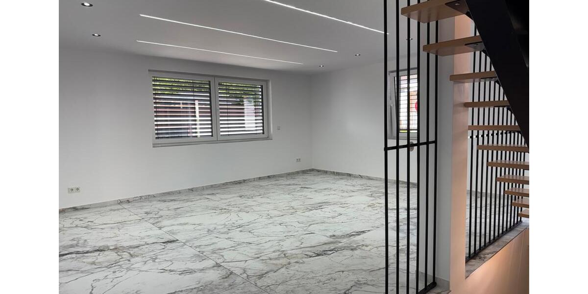 Doppelhaushälfte Wiesbaden Mainz-Amöneburg - 3 Zimmer, 140 m&sup2;, 3.000&euro; | Angebot:26698566