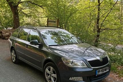 Skoda Octavia 210.000 km 2.900 &euro; Schmitten 61389