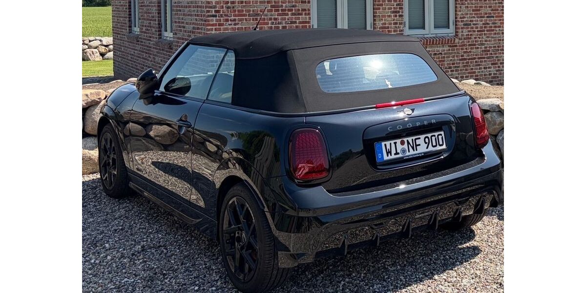 Mini Cooper Cabrio 2.057 km 31.800 &euro; Wiesbaden 65187