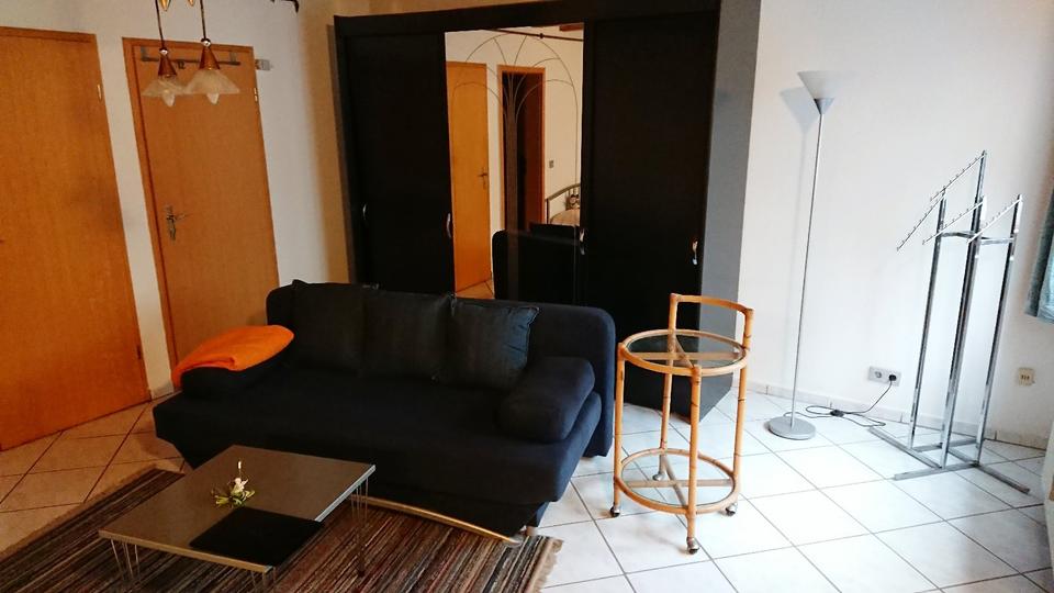 Etagenwohnung Mainz Lerchenberg - 1 Zimmer, 50 m&sup2;, 420&euro; | Angebot:24364793