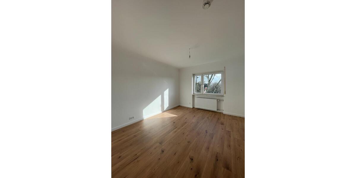 Etagenwohnung Wiesbaden Südost - 3 Zimmer, 86 m&sup2;, 1.490&euro; | Angebot:25088074