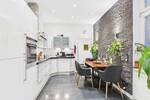 Etagenwohnung Wiesbaden Schierstein - 3 Zimmer, 92 m&sup2;, 365.000&euro; | Angebot:26851801