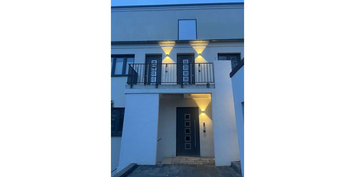 Etagenwohnung Wiesbaden Südost - 2.5 Zimmer, 86 m&sup2;, 1.700&euro; | Angebot:25637229