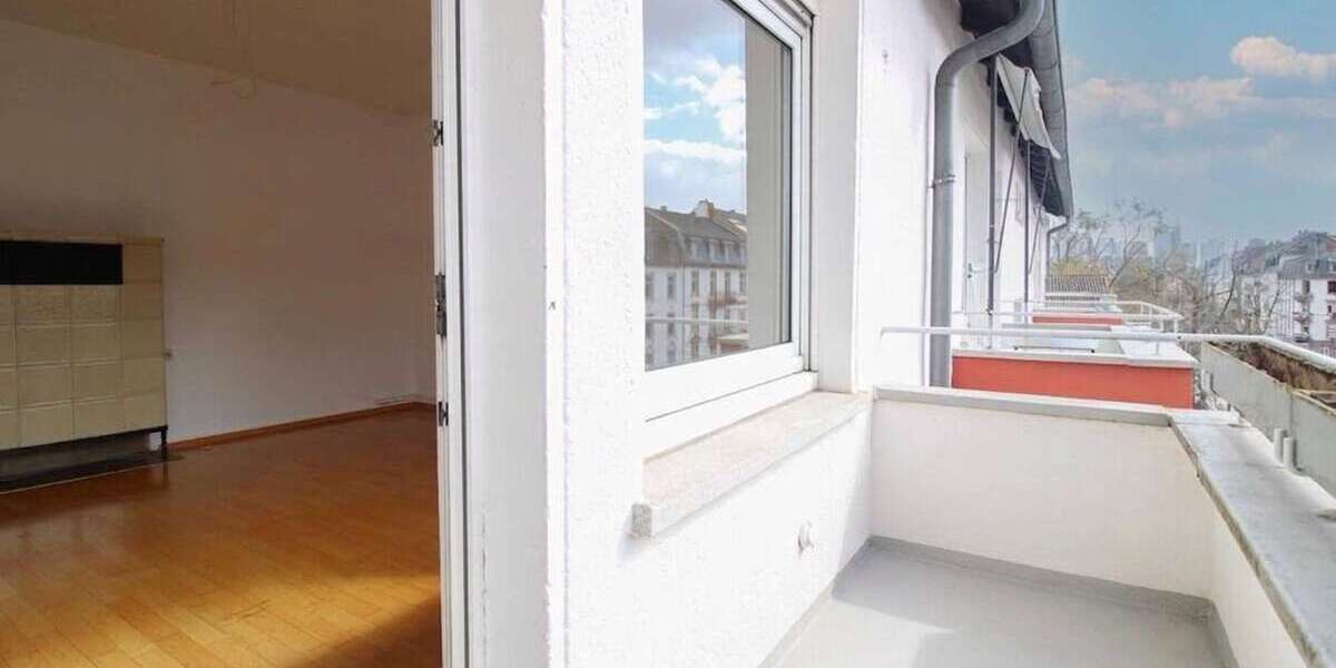 Etagenwohnung Frankfurt Bockenheim - 2 Zimmer, 43 m&sup2;, 295.000&euro; | Angebot:26211671