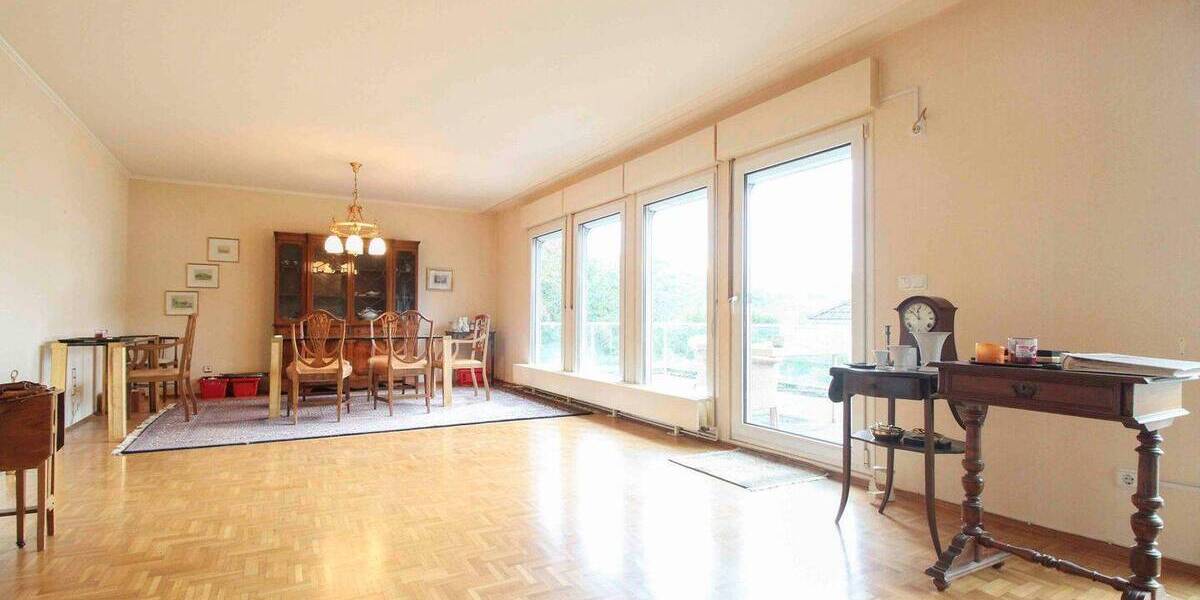 Einfamilienhaus Eppstein Ehlhalten - 6 Zimmer, 218 m&sup2;, 479.000&euro; | Angebot:26826072