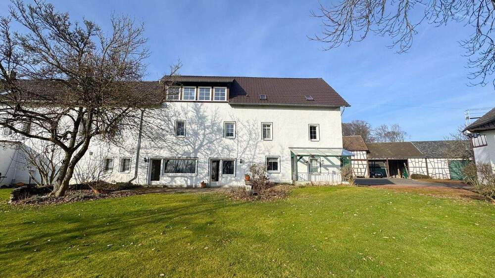 Reihenmittelhaus Katzenelnbogen - 4 Zimmer, 209 m&sup2;, 1.300&euro; | Angebot:25691918