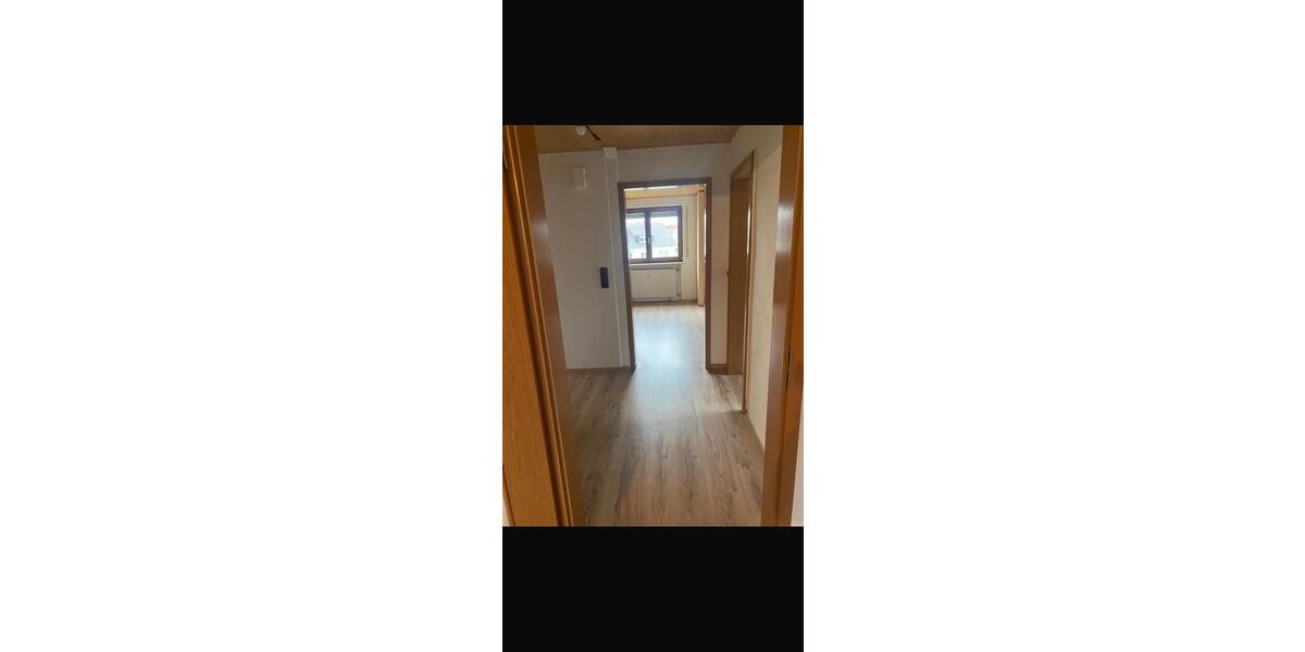 Dachgeschoßwohnung Mörfelden-Walldorf Walldorf - 2 Zimmer, 67 m&sup2;, 850&euro; | Angebot:23874442