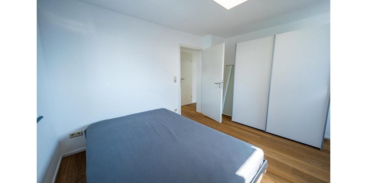 Dachgeschoßwohnung Kronberg im Taunus - 2 Zimmer, 41 m&sup2;, 1.150&euro; | Angebot:26048529