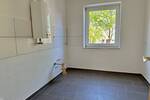 Etagenwohnung Wiesbaden Biebrich - 4 Zimmer, 85 m&sup2;, 1.150&euro; | Angebot:26388724