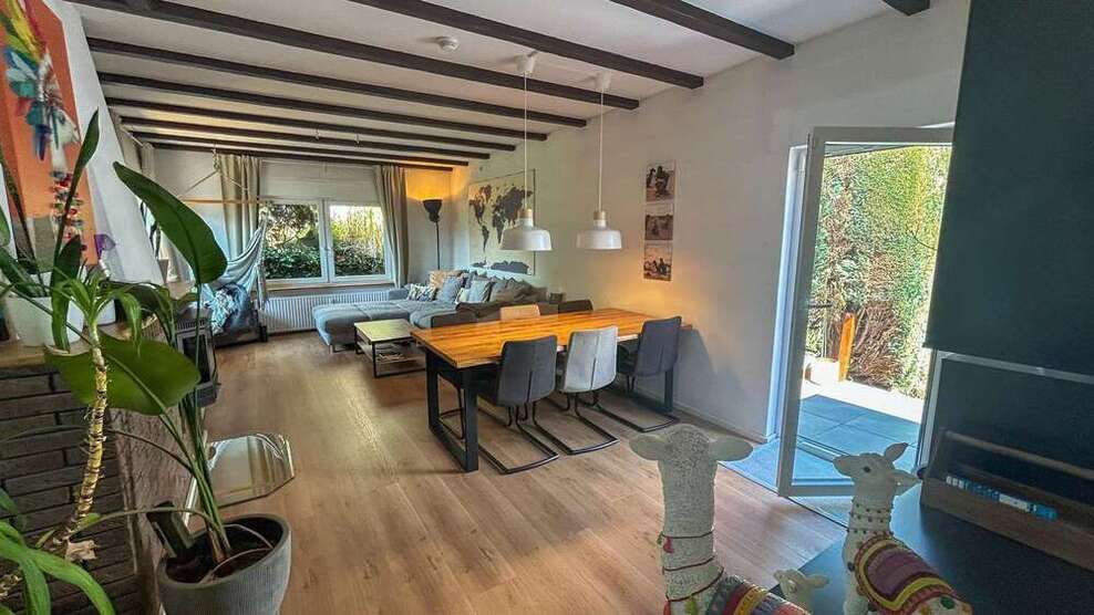 Wohnung zum Mieten in Wiesbaden 1.200 € 91 m²