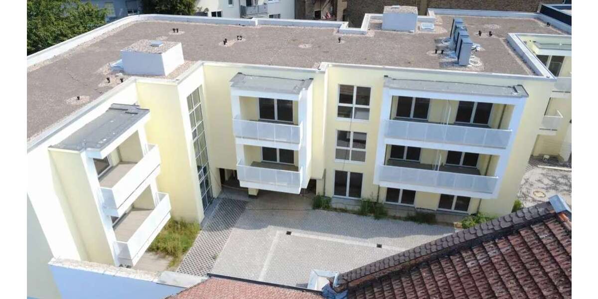 Etagenwohnung Wiesbaden Biebrich - 3 Zimmer, 98 m&sup2;, 1.500&euro; | Angebot:26148666