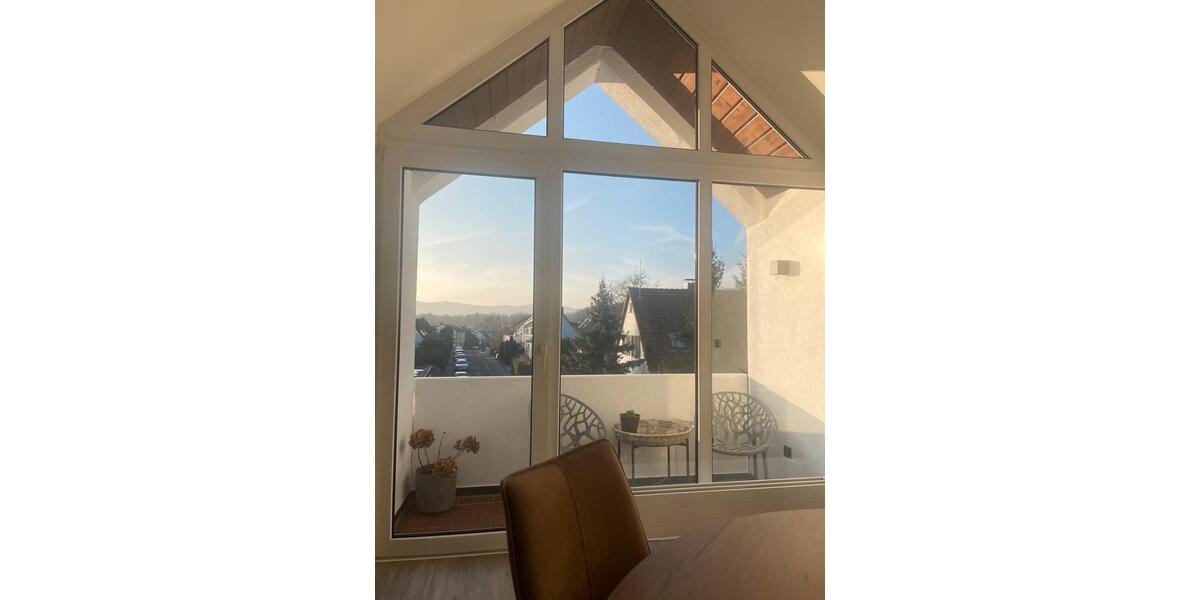 Dachgeschoßwohnung Königstein im Taunus - 3 Zimmer, 87 m&sup2;, 1.750&euro; | Angebot:25252610