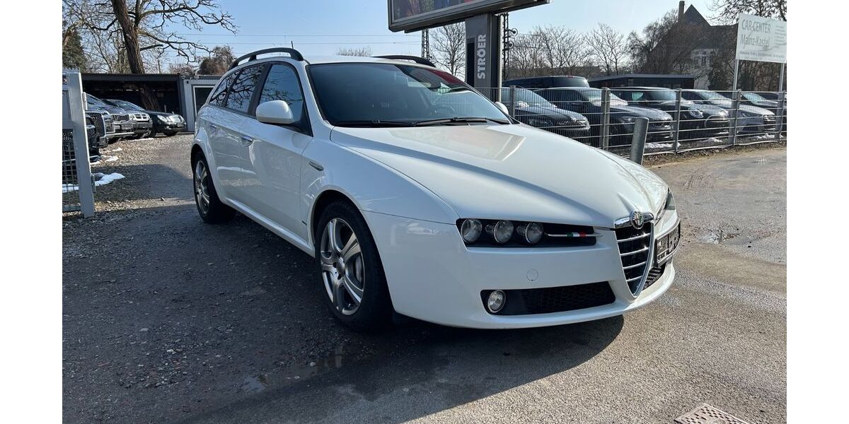 Alfa Romeo 159 149.800 km 8.450 &euro; Mainz-Kastel 55252