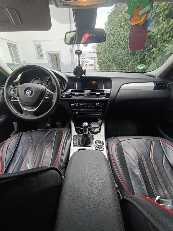 X4