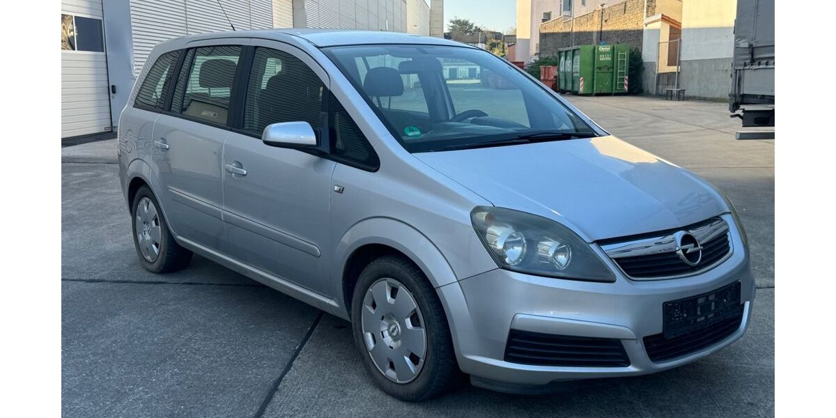 Opel Zafira 176.000 km 3.990 € Mainz - Mombach 55120