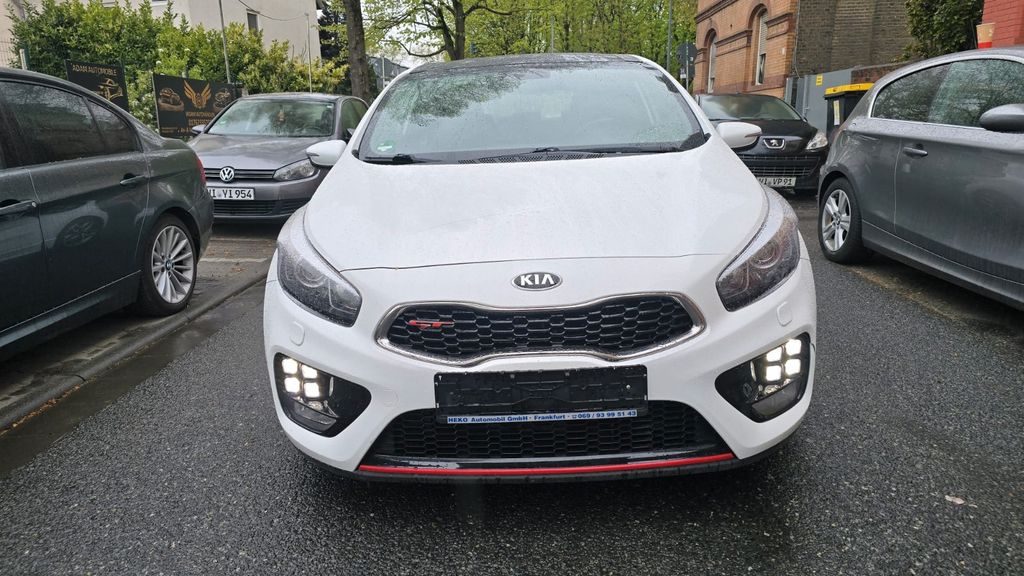 Kia ceed / Ceed 155.000 km 8.999 &euro; Mainz-kastel 55252