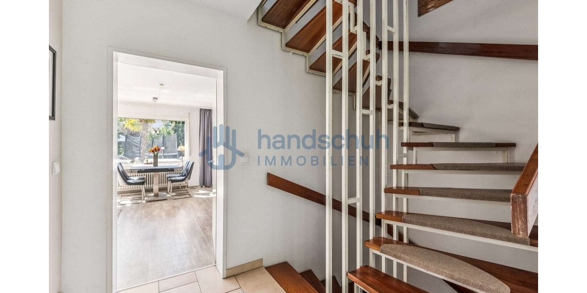 gepflegtes Reihenendhaus mit Garten und Garage in Mainz Lerchenberg - Reihenendhaus Mainz Lerchenberg | Angebot:26418678