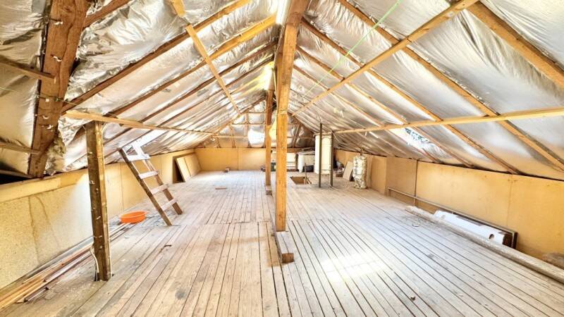 Etagenwohnung Eltville - 6 Zimmer, 222 m&sup2;, 665.000&euro; | Angebot:25958833