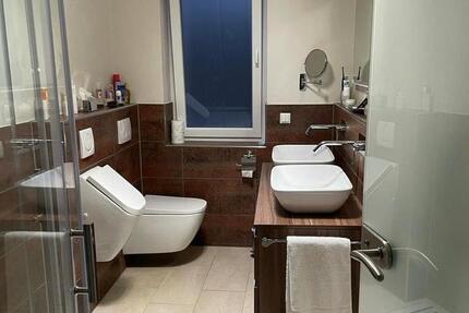 Schöne voll möblierte 2,5 Zim. Wohnung 2.5 zimmer