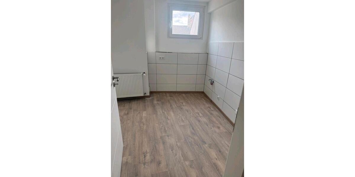 Etagenwohnung Ingelheim am Rhein - 3 Zimmer, 93 m&sup2;, 1.400&euro; | Angebot:25261110