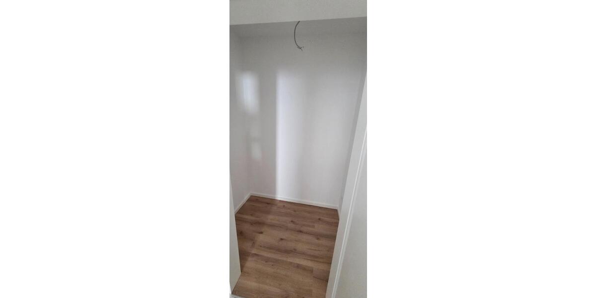 Etagenwohnung Mörfelden-Walldorf Walldorf - 2 Zimmer, 70 m&sup2;, 1.400&euro; | Angebot:26042475