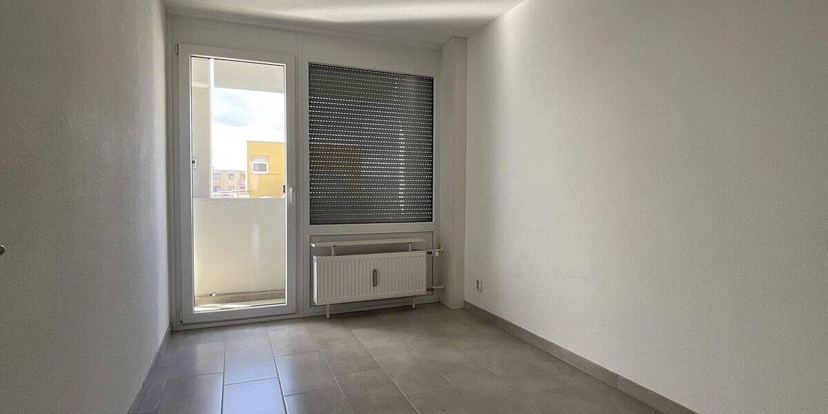 Etagenwohnung Wiesbaden Nordenstadt - 3 Zimmer, 94 m&sup2;, 330.000&euro; | Angebot:25987383