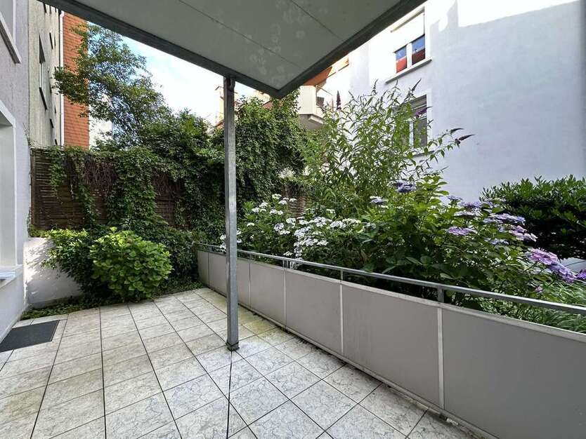 Wohnung zum Mieten in Frankfurt am Main 1.050 € 59 m²