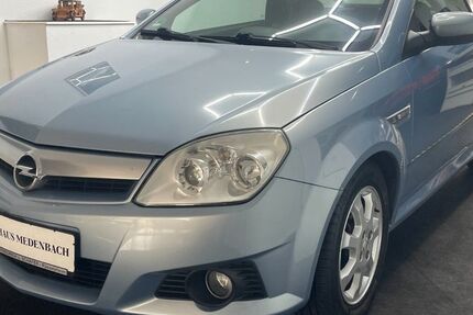 Opel Tigra 150.500 km 2.490 &euro; Wiesbaden 65207