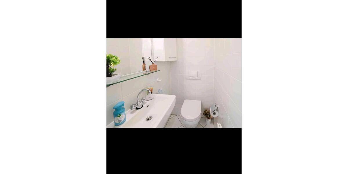 Provisionsfreie Helle 3 Zimmer Whg mit Balkon und Tiefgarage 3 zimmer