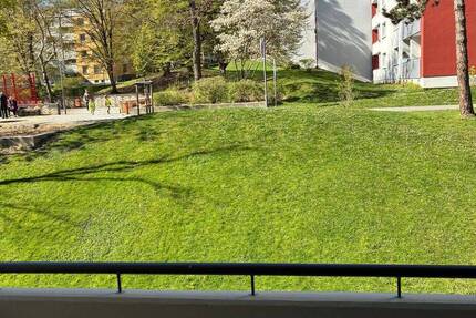 Wohnung Wiesbaden Dotzheim - 3 Zimmer, 80 m&sup2;, 839&euro; | Angebot:26081935