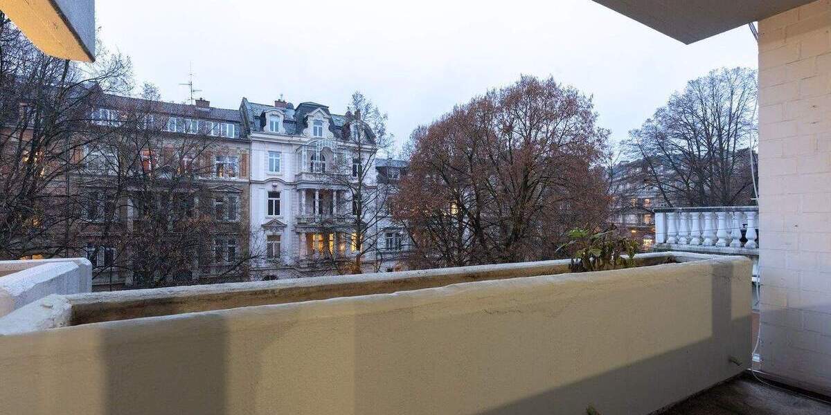 Charmanter Rohdiamant in Wiesbaden-Mitte. Beste Aussicht für Kreative und Investoren! 3 zimmer
