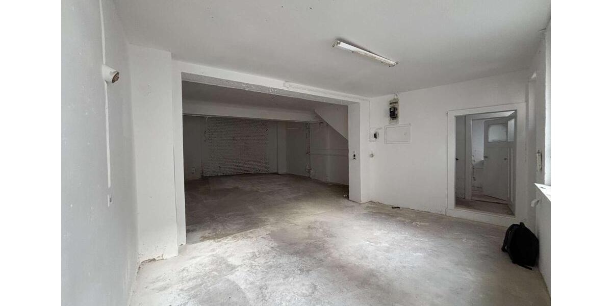 Sofort verfügbare Lagerfläche 113 m² – zentral in Mainz-Kastel zimmer