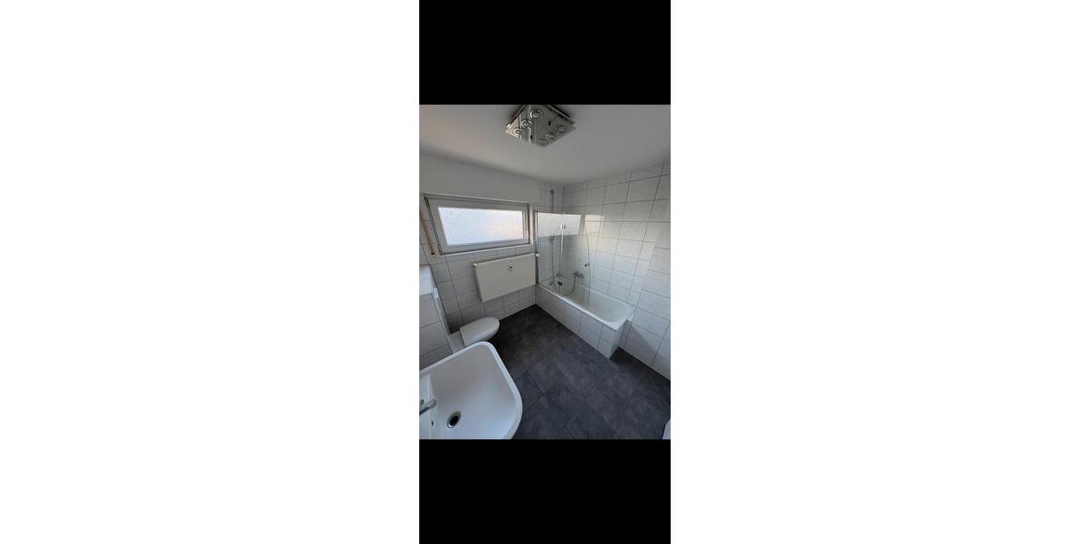 Etagenwohnung Trebur - 3 Zimmer, 114 m&sup2;, 1.550&euro; | Angebot:25936574