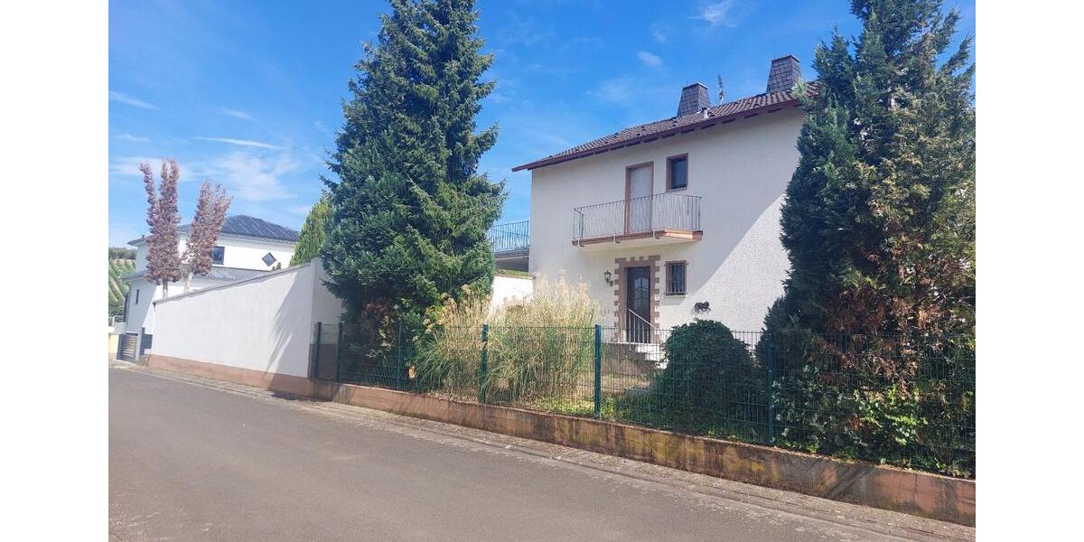 Einfamilienhaus Ockenheim - 7 Zimmer, 165 m&sup2;, 590.000&euro; | Angebot:26270268