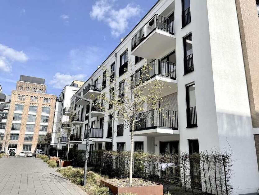 Wohnung zum Kaufen in Frankfurt 690.000 € 87.3 m²