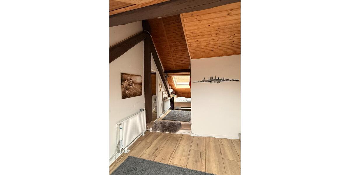 Maisonettenwohnung Bad Schwalbach - 7 Zimmer, 207 m&sup2;, 425.000&euro; | Angebot:25652627