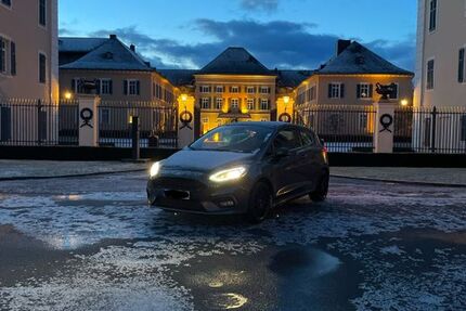 Ford Fiesta 61.100 km 15.800 &euro; Oestrich-Winkel 65375