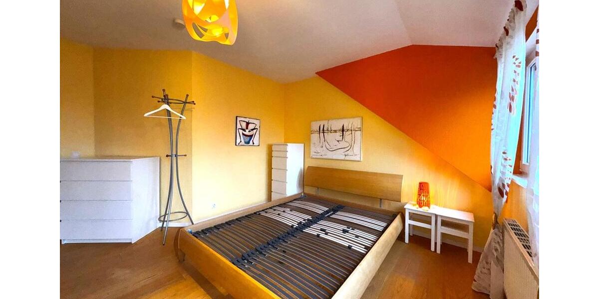 Dachgeschoßwohnung Wiesbaden Mainz-Kastel - 2 Zimmer, 65 m&sup2;, 1.150&euro; | Angebot:26381967