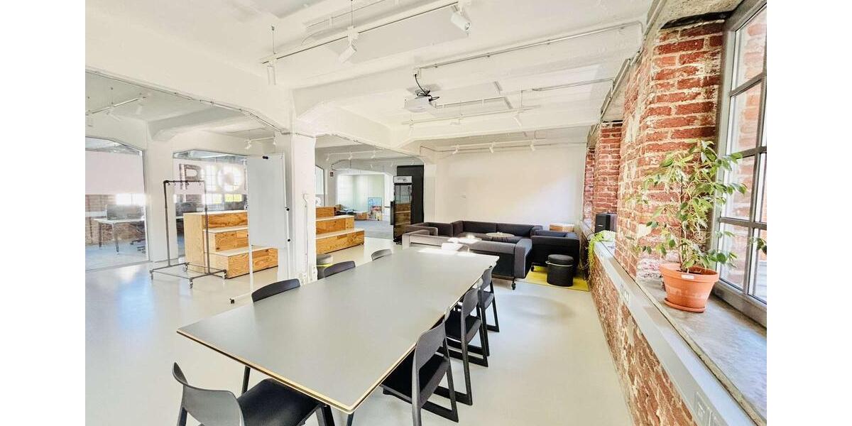 AS IMMOBILIEN: Exklusives Büro-Loft in Toplage von Idstein – 1. OG mit Aufzug & Balkon zimmer