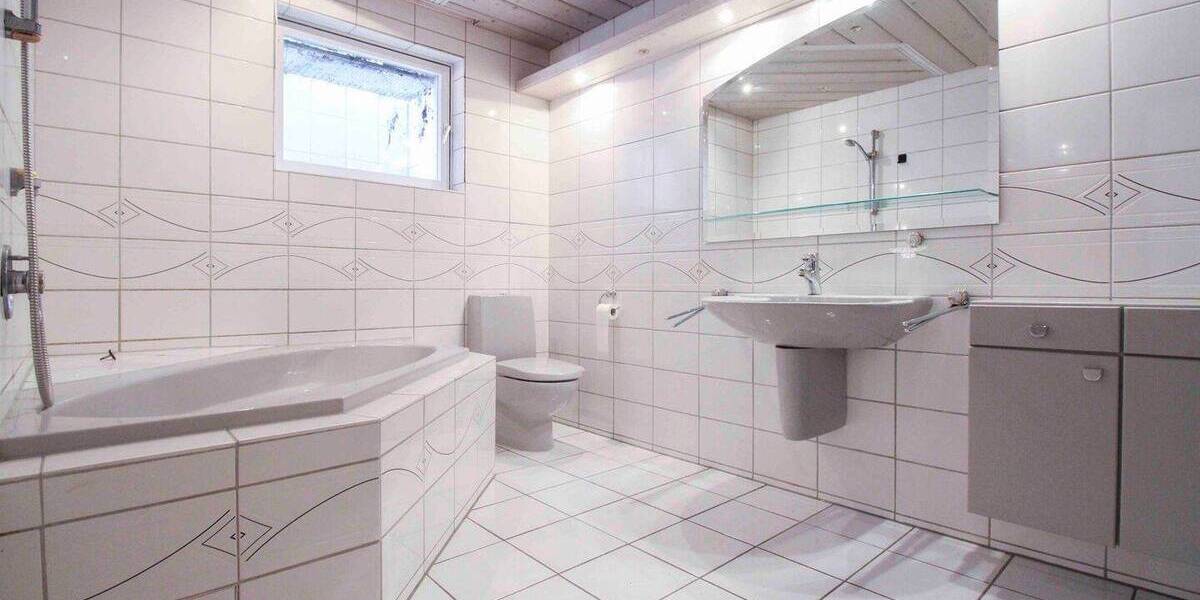 Einfamilienhaus Eppstein Ehlhalten - 6 Zimmer, 218 m&sup2;, 479.000&euro; | Angebot:26826072