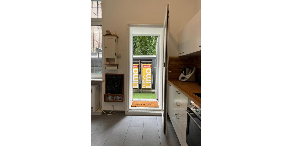 Erdgeschoßwohnung Wiesbaden - 3 Zimmer, 80 m&sup2;, 1.750&euro; | Angebot:26322076