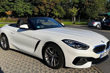 BMW Z4 45.000 km 35.600 € Sulzbach Taunus 65843