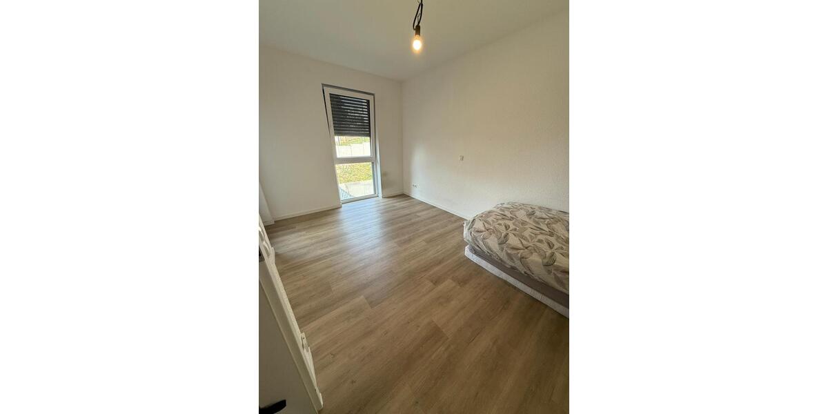 Reihenhaus Wörrstadt - 5 Zimmer, 140 m&sup2;, 1.750&euro; | Angebot:26527953