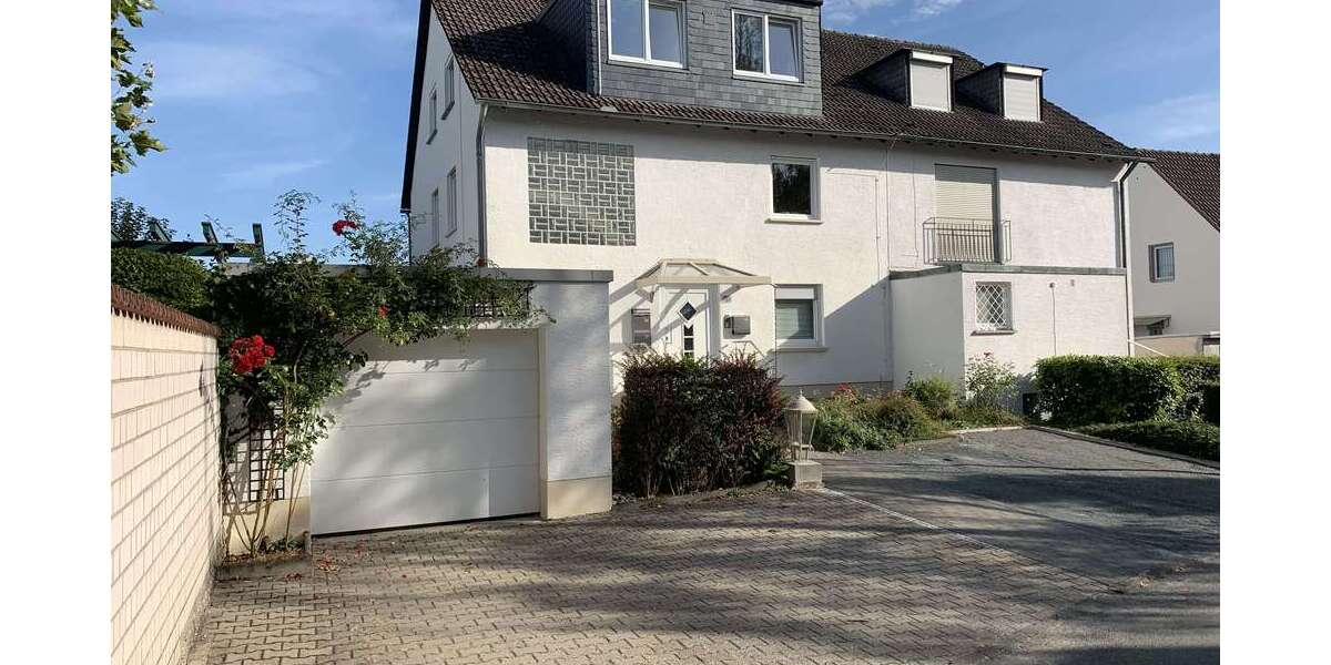 Etagenwohnung Oberursel - 3 Zimmer, 75 m&sup2;, 1.250&euro; | Angebot:26301760